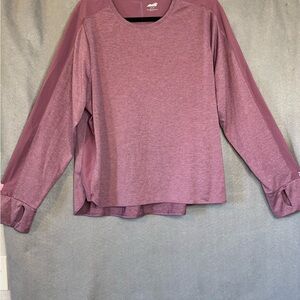 Purple Long Sleeve Athletic Top. Excellent Condition.
